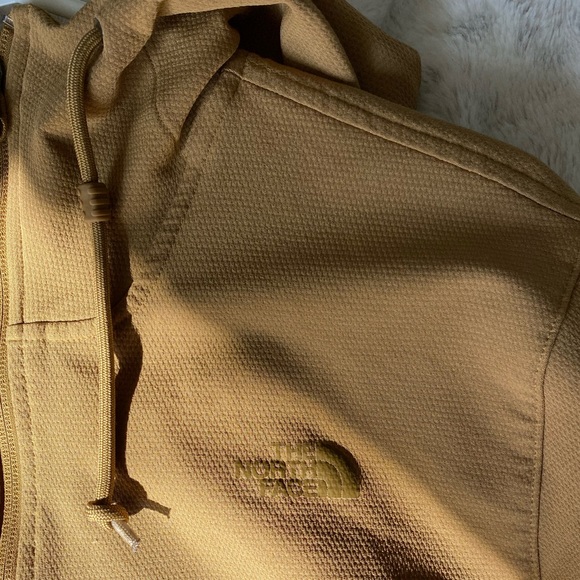 *SOLD* The North Face | mens pullover anorak - Picture 2 of 8